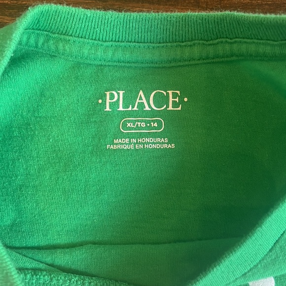 Boy’s The Children’s Place St. Patrick’s Day ☘️ short sleeve tee - Picture 3 of 3